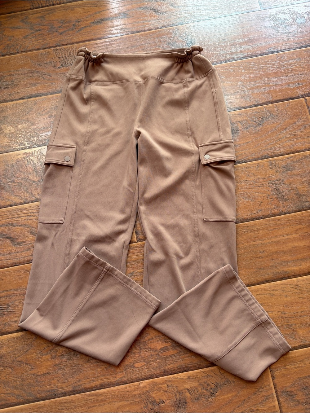 DAMAGED not for sale—Athleta Pants - Size Large